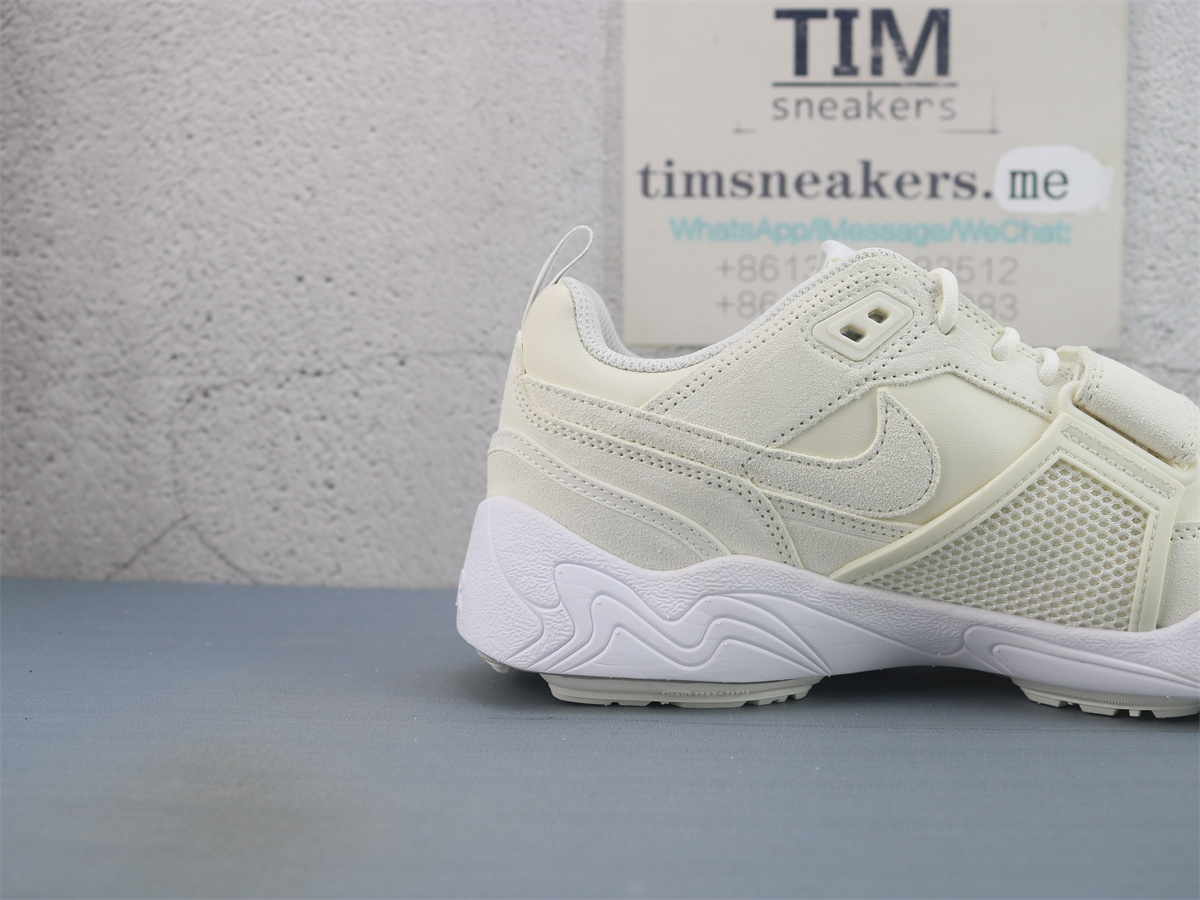 Nike Zoom Field Jaxx SP Travis Scott Sail HQ3061-100